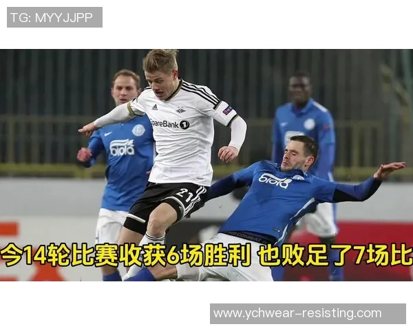 特罗姆与罗森的精彩对决揭示了足球战术的魅力与团队合作的重要性